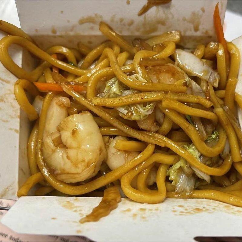 C13.Shrimp Lo Mein